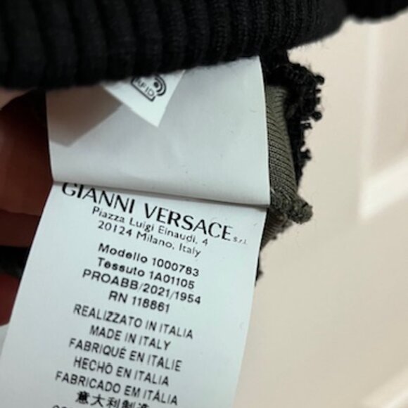 Versace Colorblock Logo Graphic Sweatshirt (Size M) - Picture 10 of 10